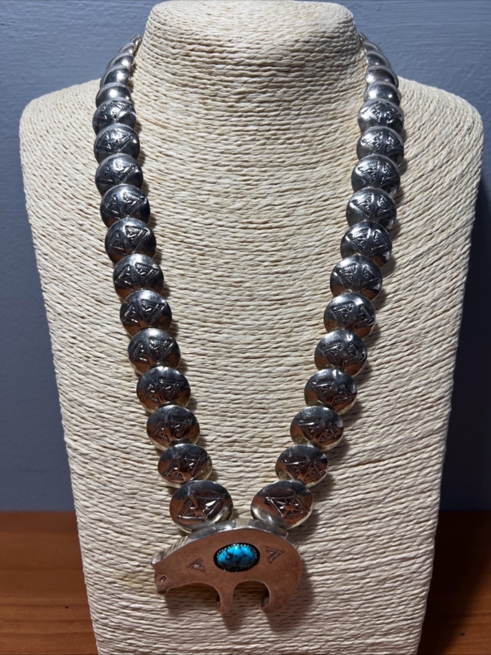 VINTAGE NAVAJO STERLING PEARLS FETISH BEAR TURQUOISE PENDANT NECKLACE SIGNED RB
